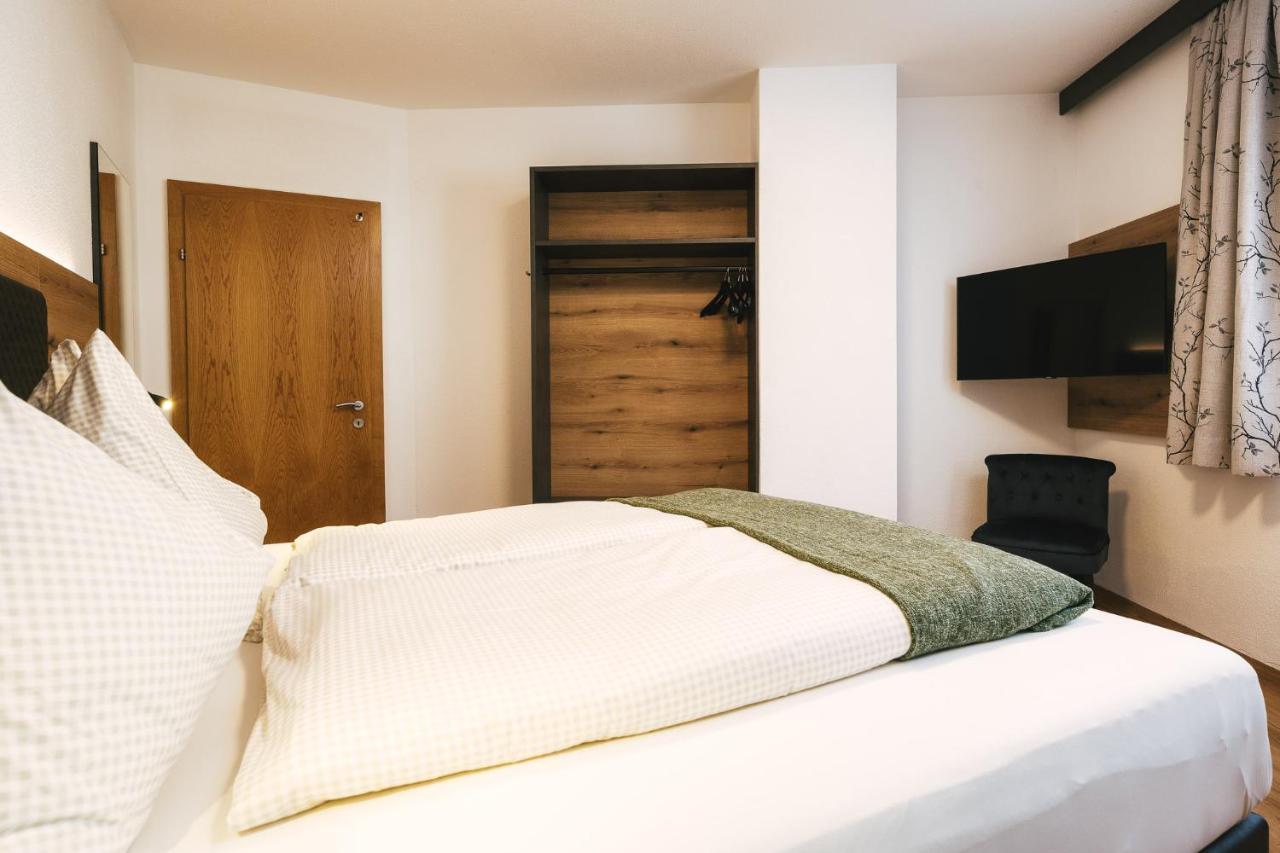 Camping Dreilaendereck Blockhuetten & Apartments 奥伯林塔尔的里德 外观 照片