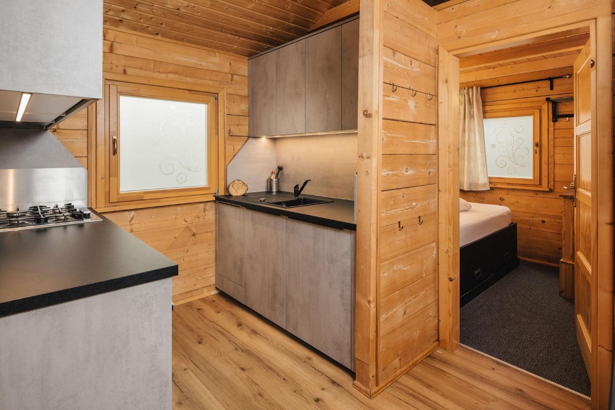 Camping Dreilaendereck Blockhuetten & Apartments 奥伯林塔尔的里德 外观 照片