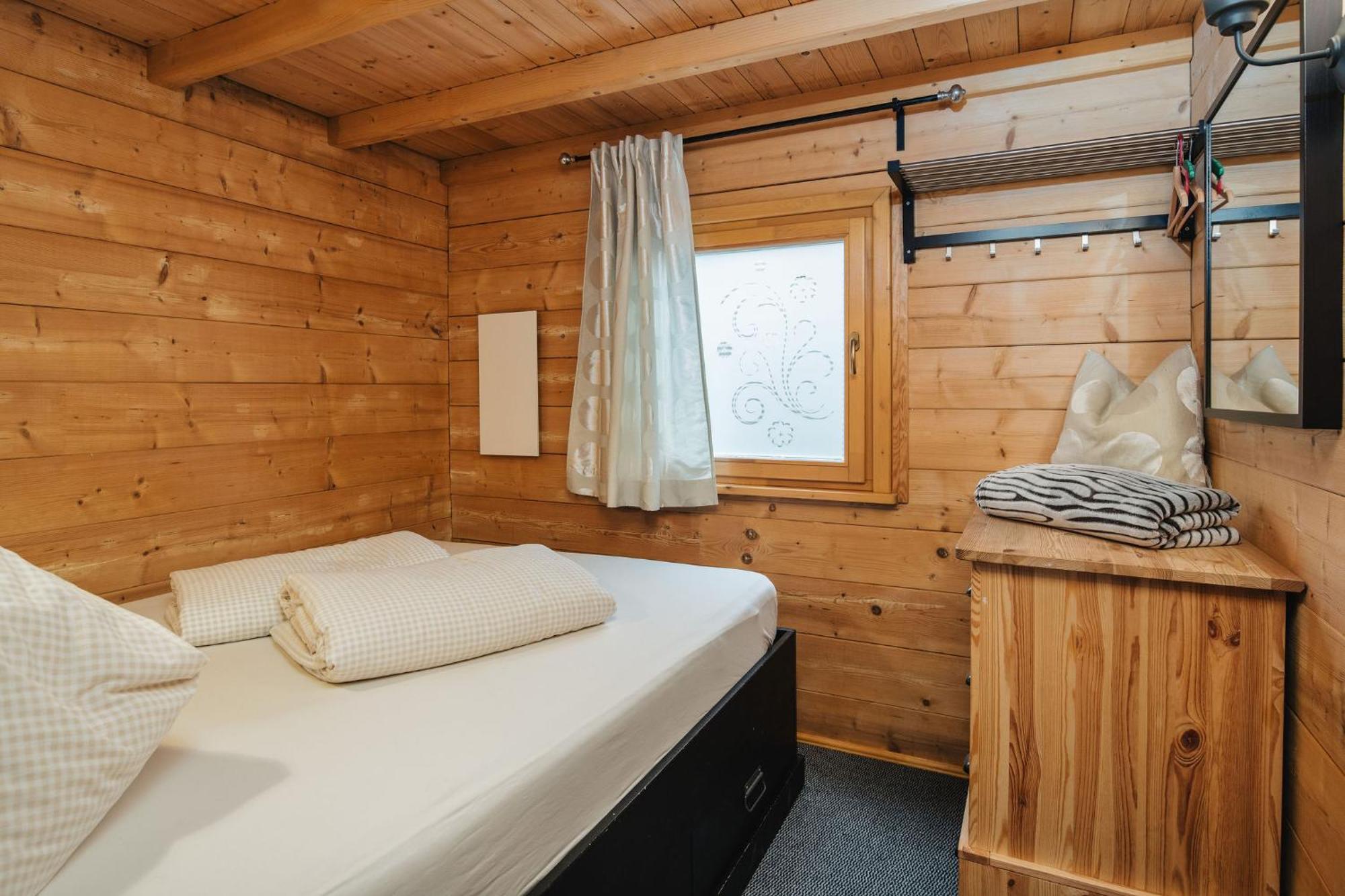 Camping Dreilaendereck Blockhuetten & Apartments 奥伯林塔尔的里德 外观 照片