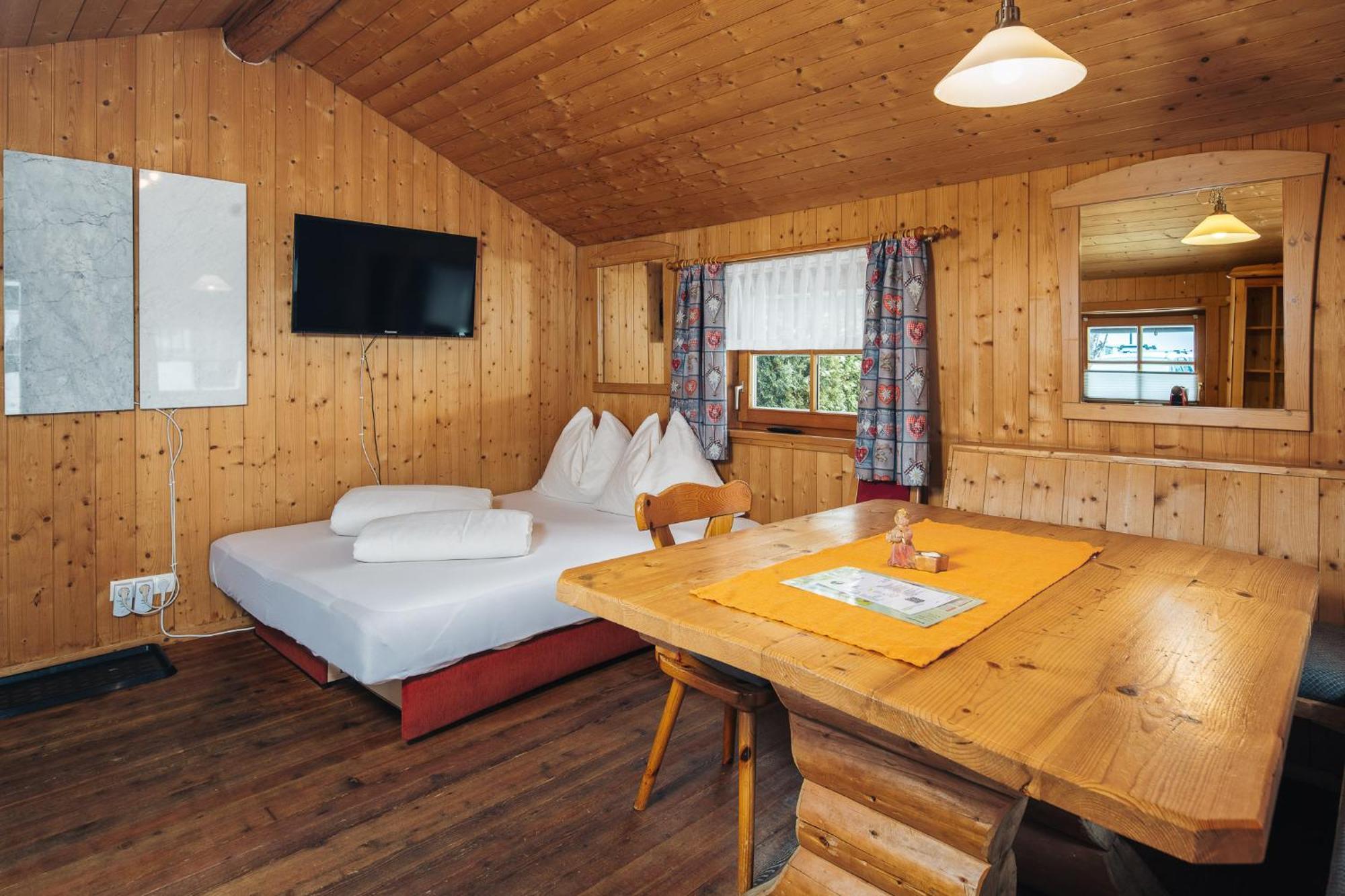 Camping Dreilaendereck Blockhuetten & Apartments 奥伯林塔尔的里德 外观 照片